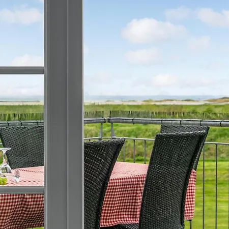 Awesome In With House Sea View *