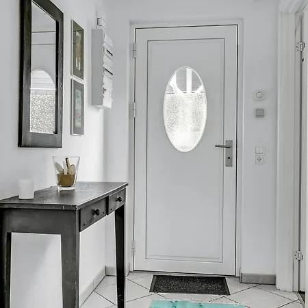 Awesome In With House Sea View Apartament *